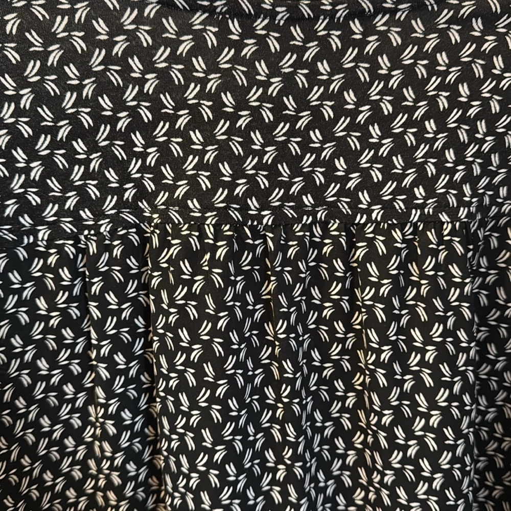 Loft Blouse - Picture 4 of 4